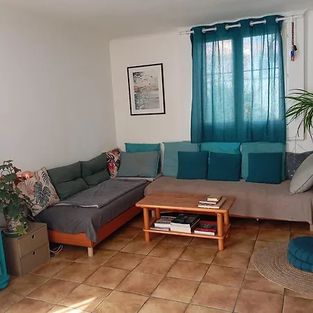 Holiday home Maison Jardin Piscine 3 Chambres 4 Lits Doubles A 15 Minutes De La Plage *